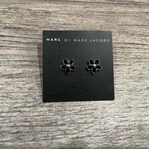 Marc Jacobs Stud Earrings, silver and black enamel flower/daisy